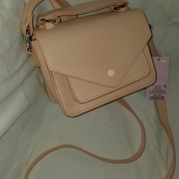 Purses - Picture 7 of 7